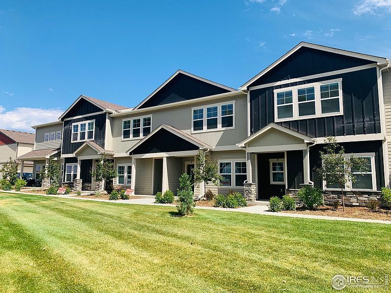 1694 Grand Avenue, Windsor, CO 80550 Townhome Rentals in Windsor CO