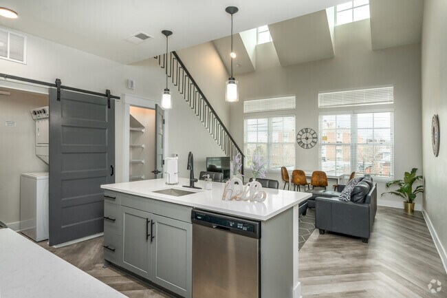 Foto del interior - Discovery Park Place