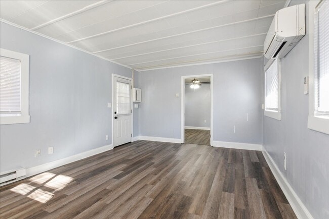 Building Photo - Call Eric Rutherford at (757)286-3742 for more information