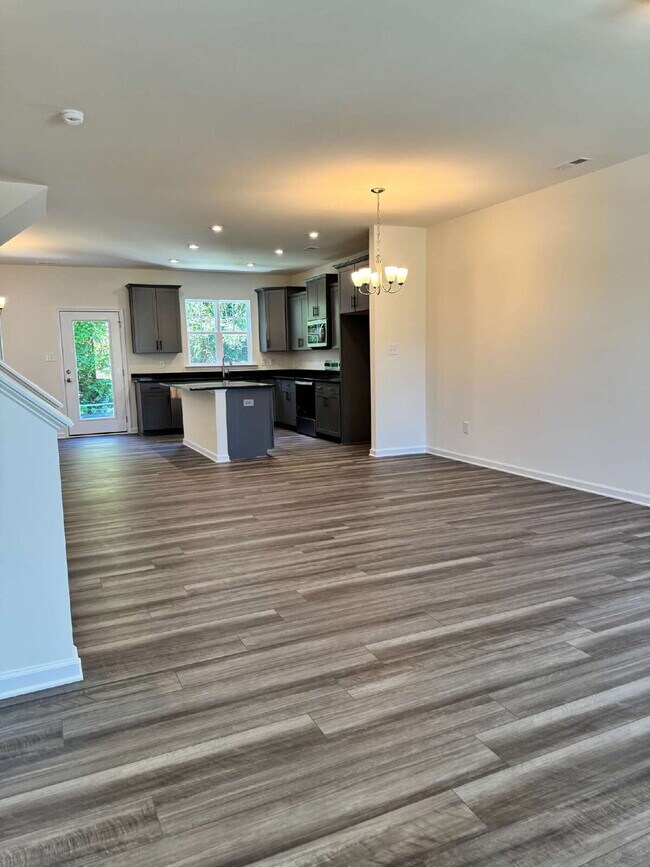 Building Photo - Brand New 3-Bedroom Townhome for Rent in T...