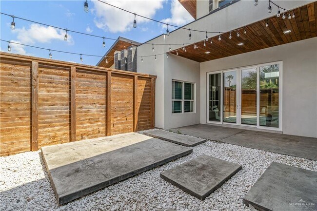 Foto del edificio - 21 Kilgore Ave