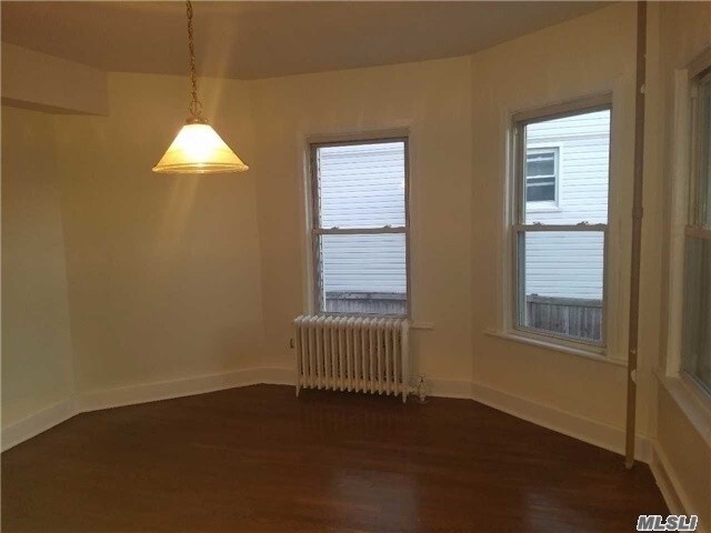 Building Photo - 56 E Jamaica Ave