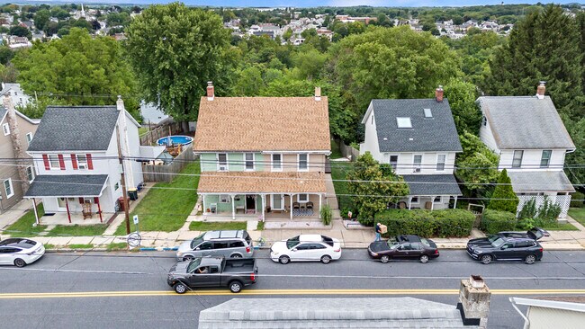 Foto del edificio - 2221 N 1st Ave