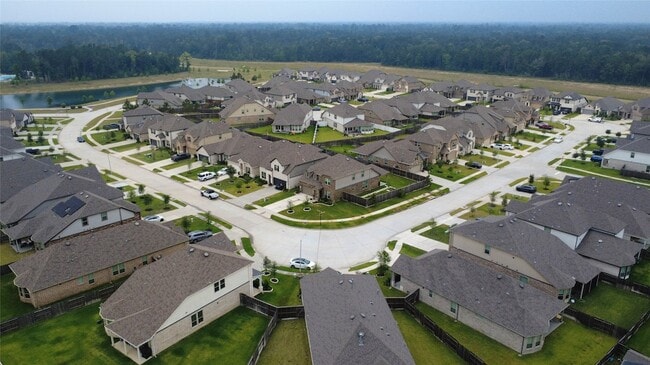 Building Photo - 14383 Cedar Shadow Dr