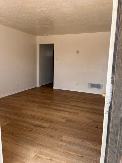 Building Photo - 512 Cardenas Dr SE
