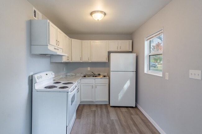 Interior Photo - One Forty Flats