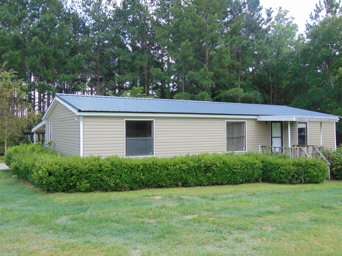 Primary Photo - 10 Shady Acres