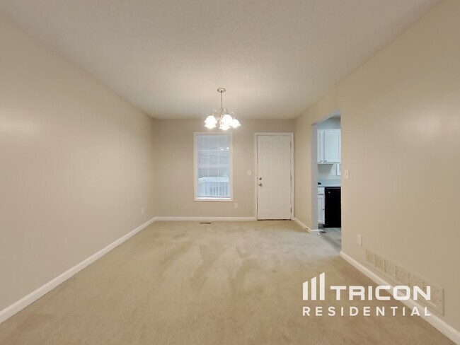 Building Photo - 223 Campbell Dr