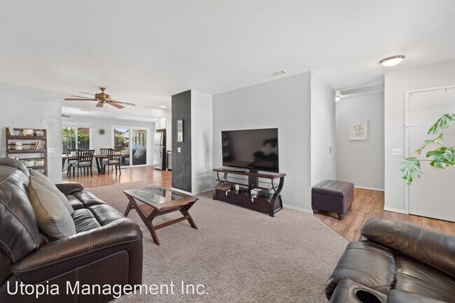 Foto del edificio - 3 br, 2 bath House - 8405 Ivory Coast Drive