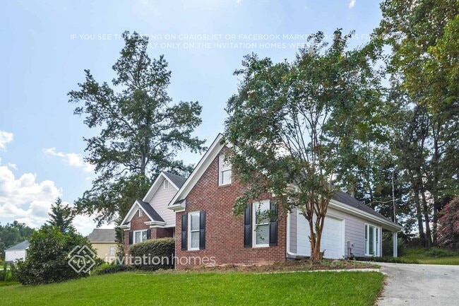 Building Photo - 1840 Country Crest Way
