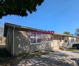 Building Photo - 502-506 N Wilson Ave