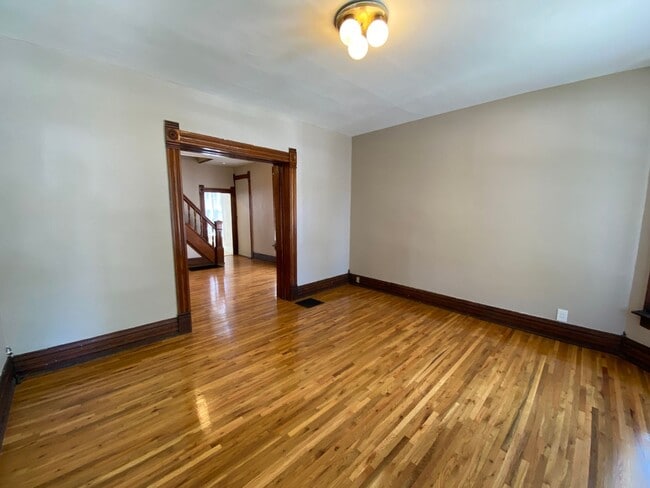 Building Photo - W 8th Ave 227-229 HHR