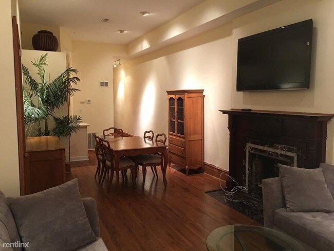 Foto del edificio - 1320 N Astor St