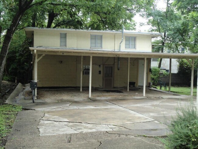 Foto del edificio - 3205 Grooms St