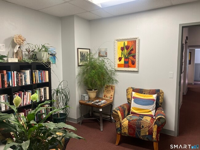 Building Photo - 124 Court St