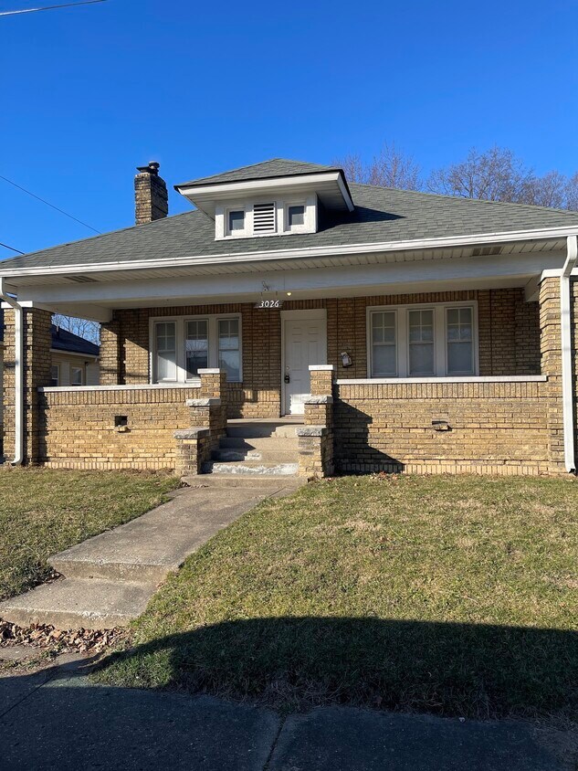Primary Photo - 3026 Shriver Ave