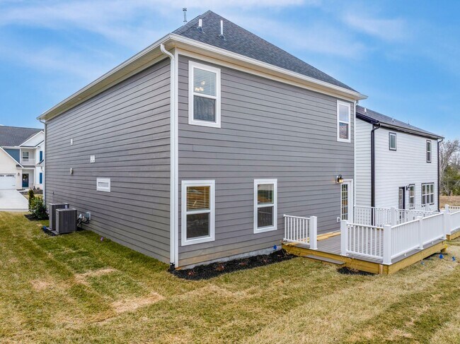 Foto del edificio - Maryville 37803 - 4 bedroom 3.5 bath - cal...