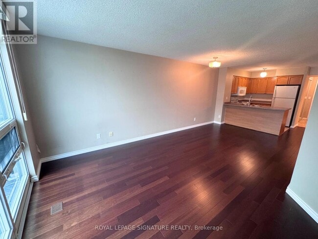 Building Photo - 219 Fort York Blvd