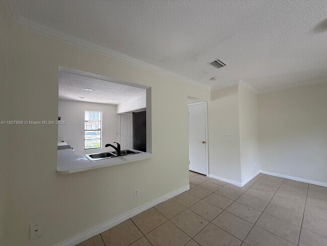 Foto del edificio - 5154 Breckenridge Pl