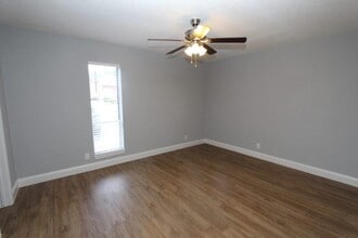 Building Photo - 6509 Berkman Dr