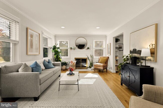 Foto del edificio - 11612 Galt Ave