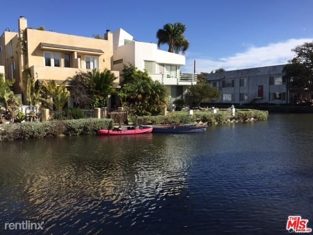 Foto del edificio - 2212 Grand Canal