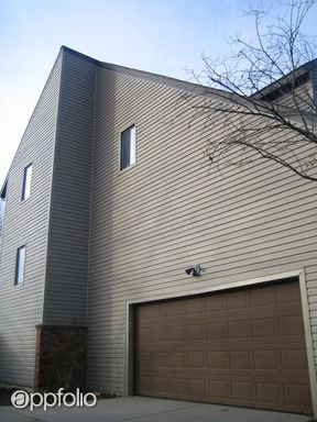 Building Photo - 640 E McArthur Dr