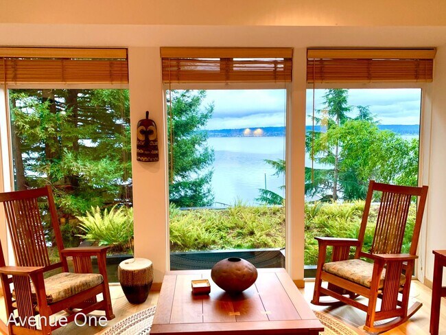 Foto del edificio - 1 br, 1 bath House - 3134 E Laurelhurst Dr...