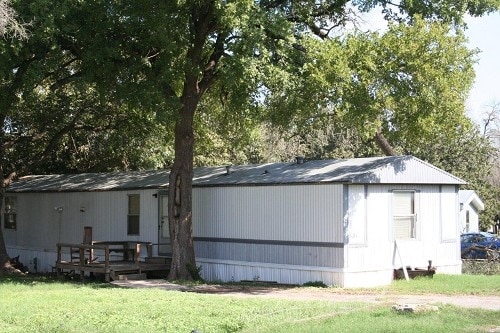 Primary Photo - Emerald Oaks Park