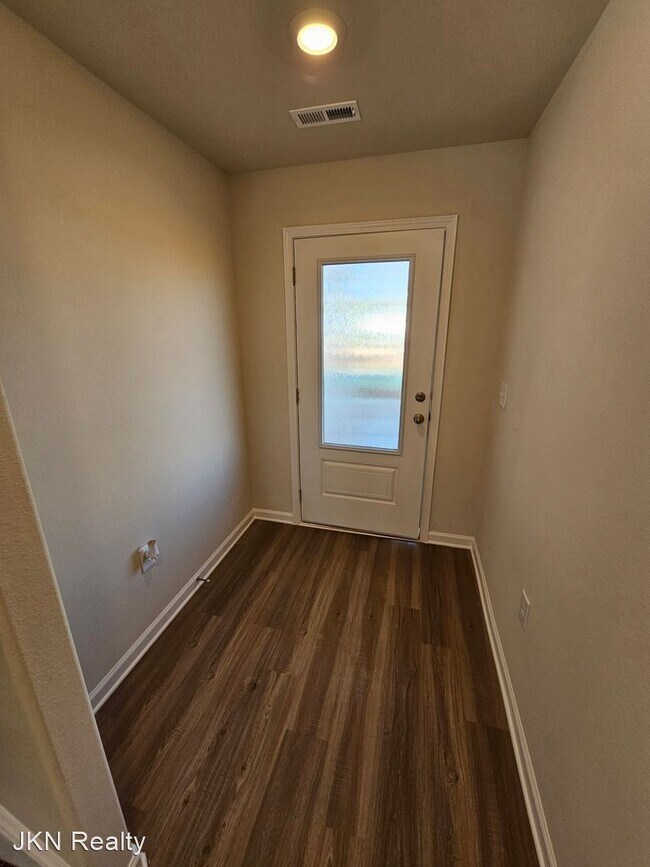 Building Photo - 3 br, 2.5 bath House - 1141 Nia Rd
