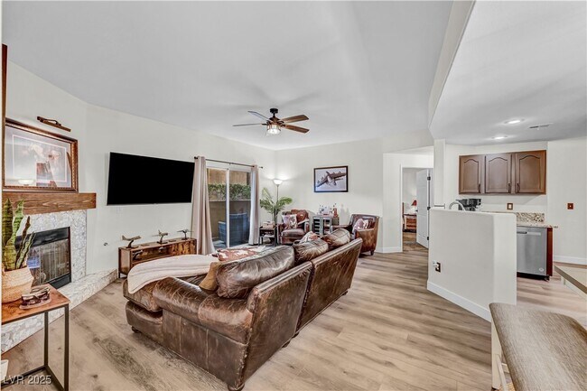 Building Photo - 8733 Red Brook Dr