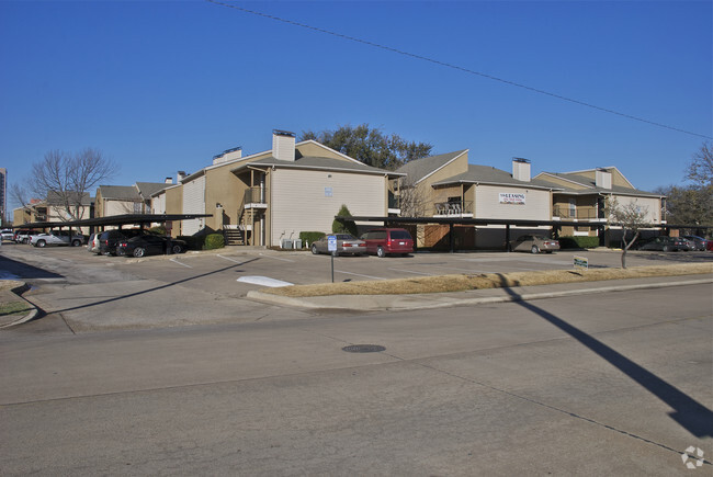 Building Photo - Amesbury Plaza Apartments