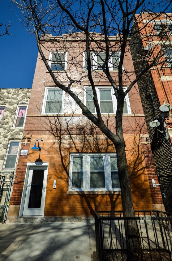 Primary Photo - 1720 W 21st St