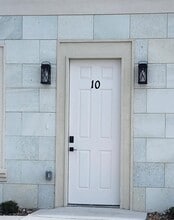 Building Photo - 3229 E Grimes St