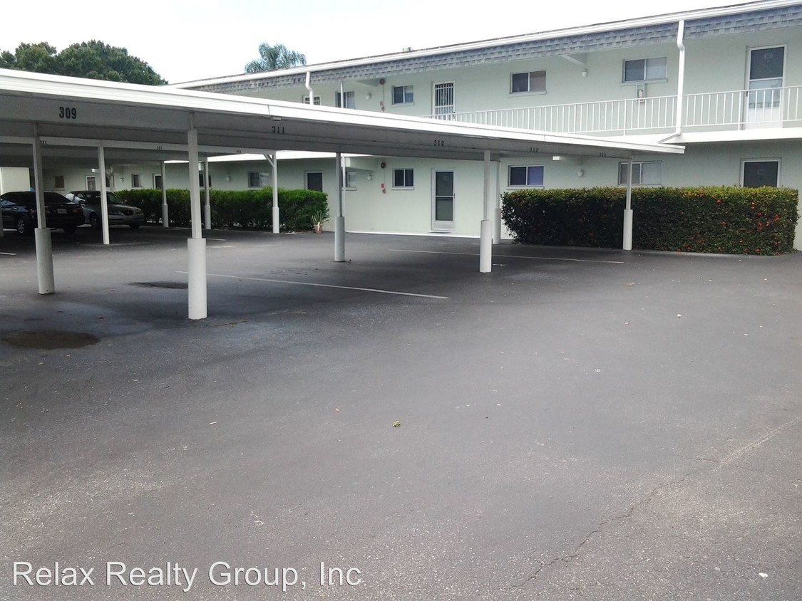 Foto principal - 3463 Bee Ridge Rd