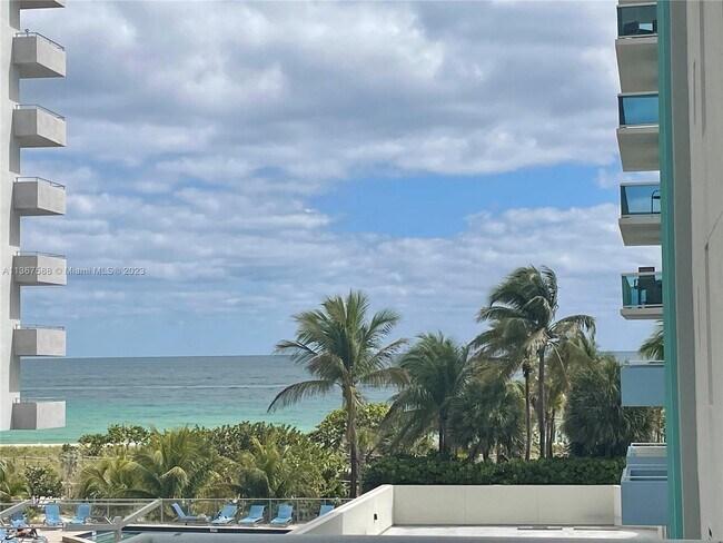 Building Photo - 9201 Collins Ave