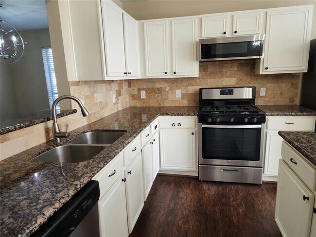Foto del edificio - 16106 Boot Ridge Rd