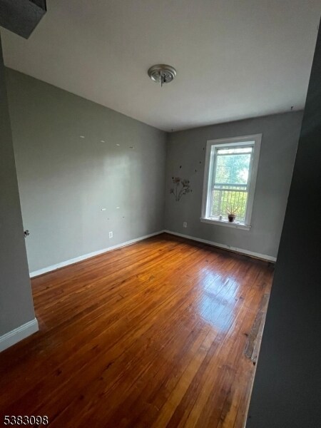 Foto del edificio - 302 Princeton Ave