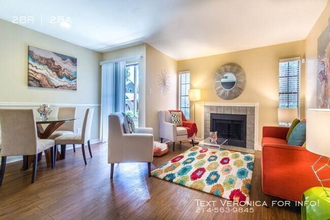 Building Photo - Awesome deal off Mopac