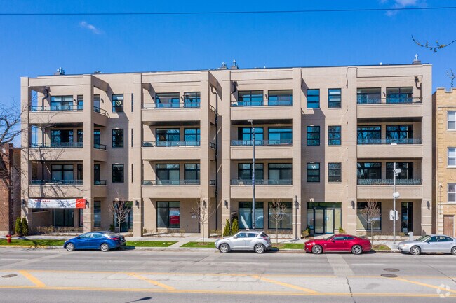 Foto del edificio - 4430 N Western Ave