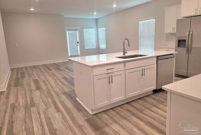 Building Photo - 4659 Eider Rd