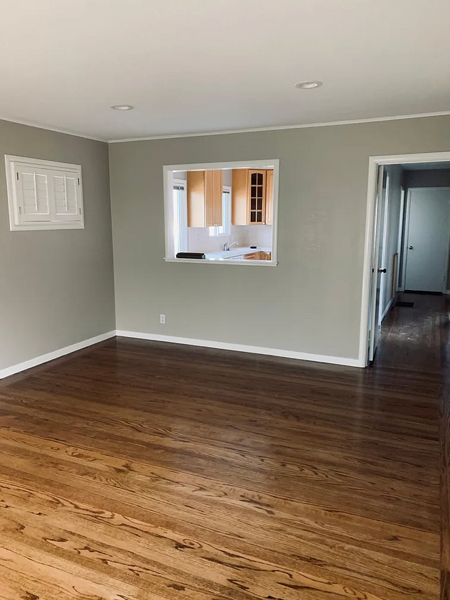 Living Room - 1340 Magnolia Ave