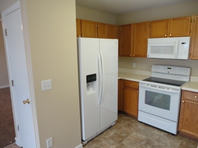 Foto del edificio - 3012 Twinfield Court