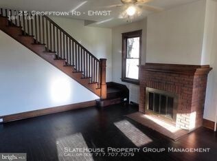 Building Photo - Like new 3 bed Easy access to Rt 30 and 222