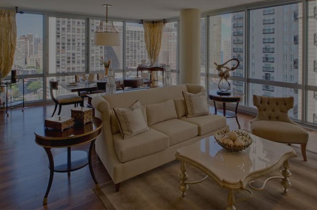 Foto del edificio - 8 W Delaware Pl