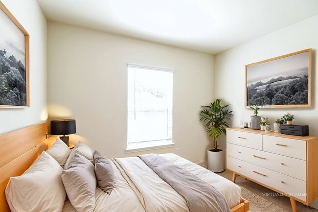 Building Photo - 26717 Frost Dr