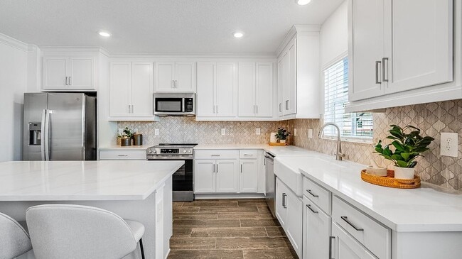 Foto del edificio - 4510 S Manhattan Ave