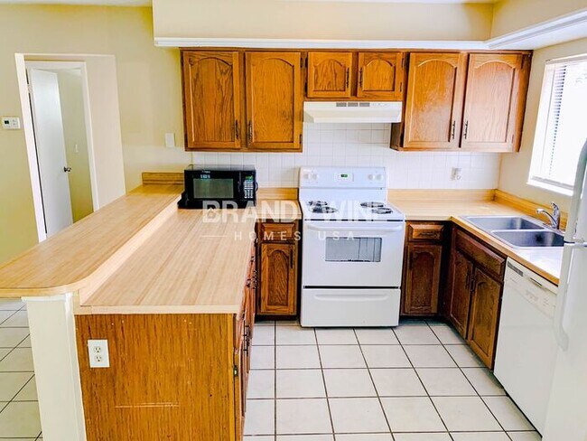 Foto del edificio - Single Family Home in Montpelier Village/W...