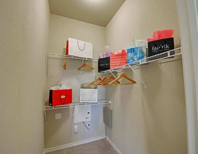 Building Photo - 12601 Galleria Cir