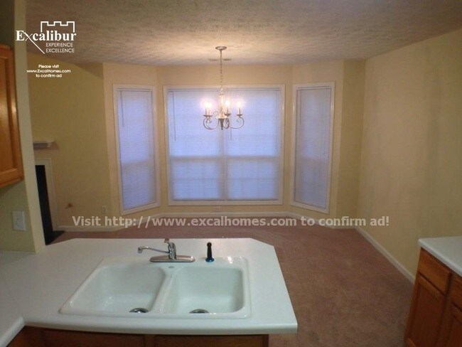 Foto del edificio - 13341 Harpley Ct